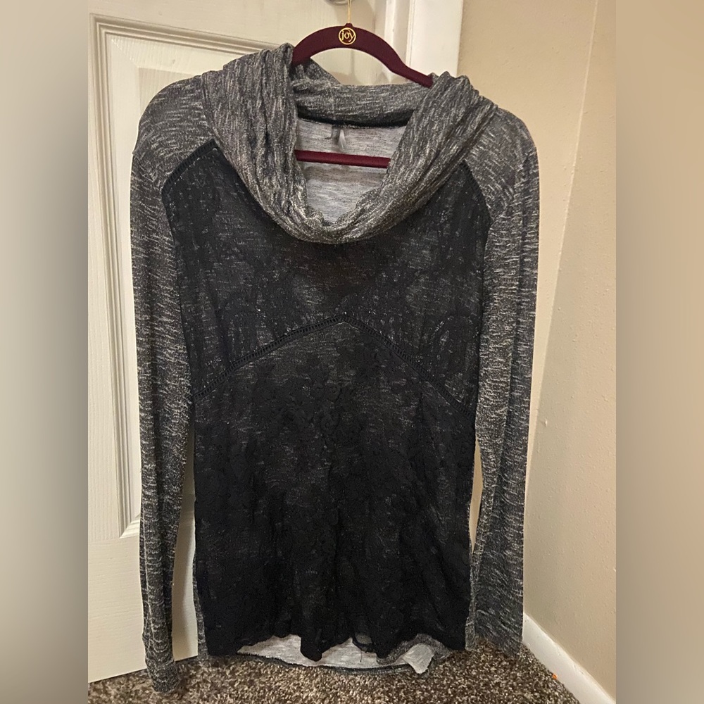 Slouch neck sweater